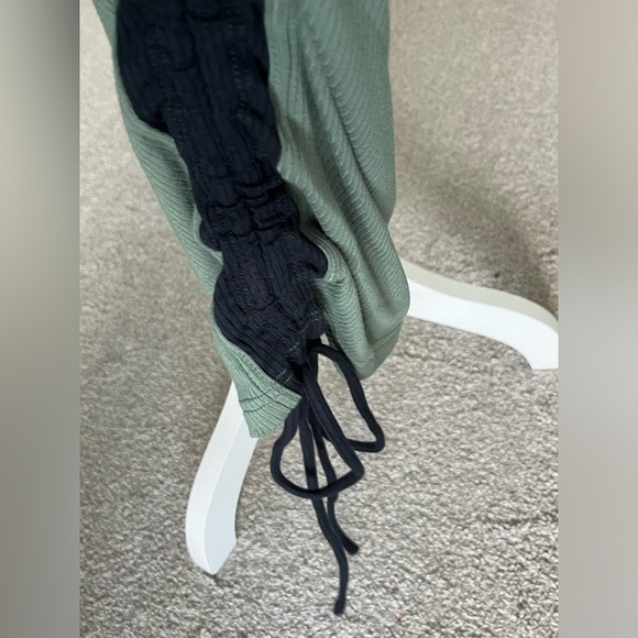 NWT Anthropologie Daily Practice VNeck Ribbed Sweater Dress Size Large - Picture 7 of 10